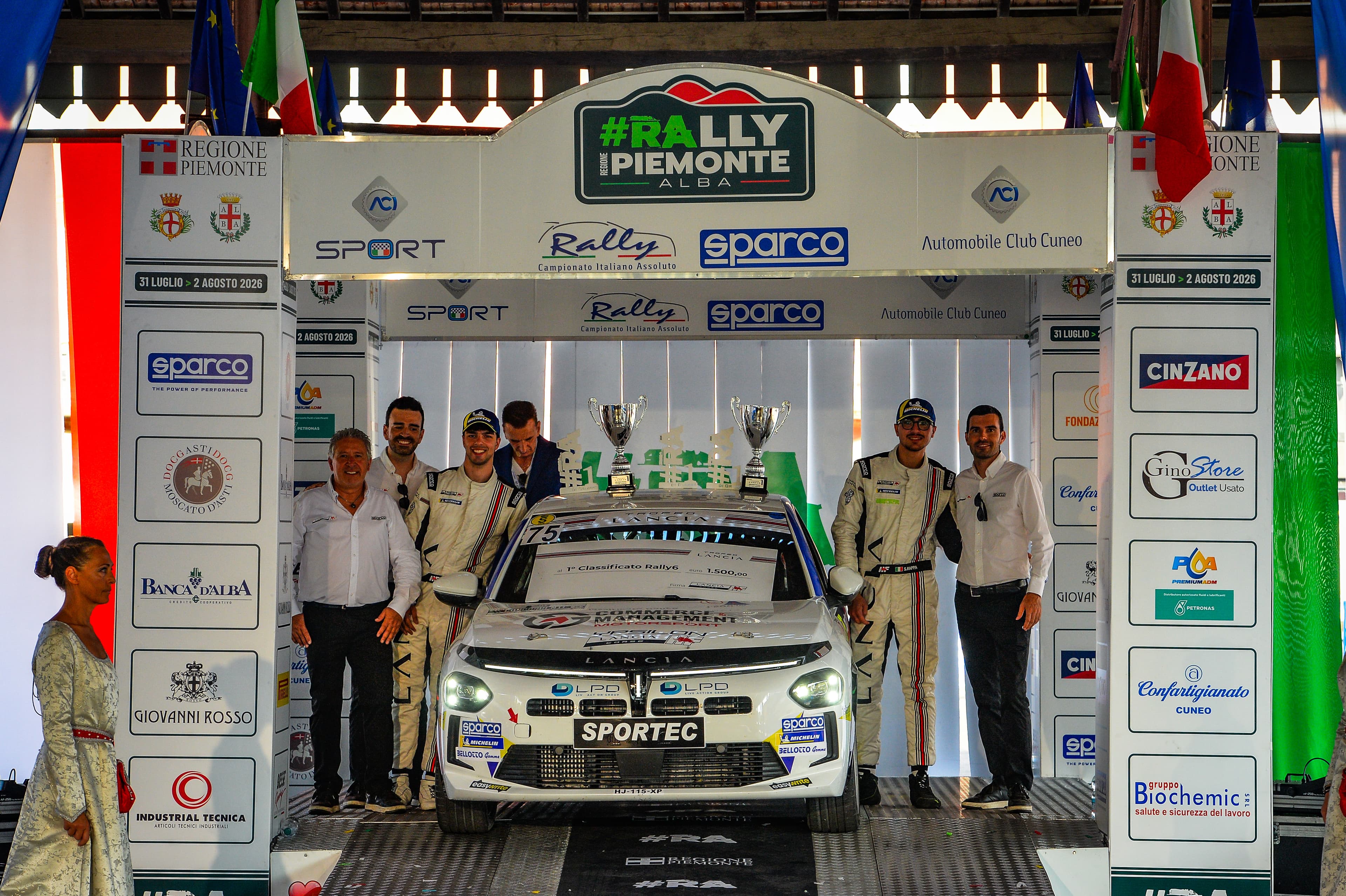 LA ISLAND MOTORSPORT BRILLA NELLE LANGHE